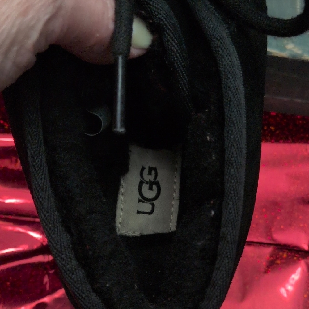 Ugg Australia Classic Black Lace-Up Ankle Boots - Picture 4 of 7